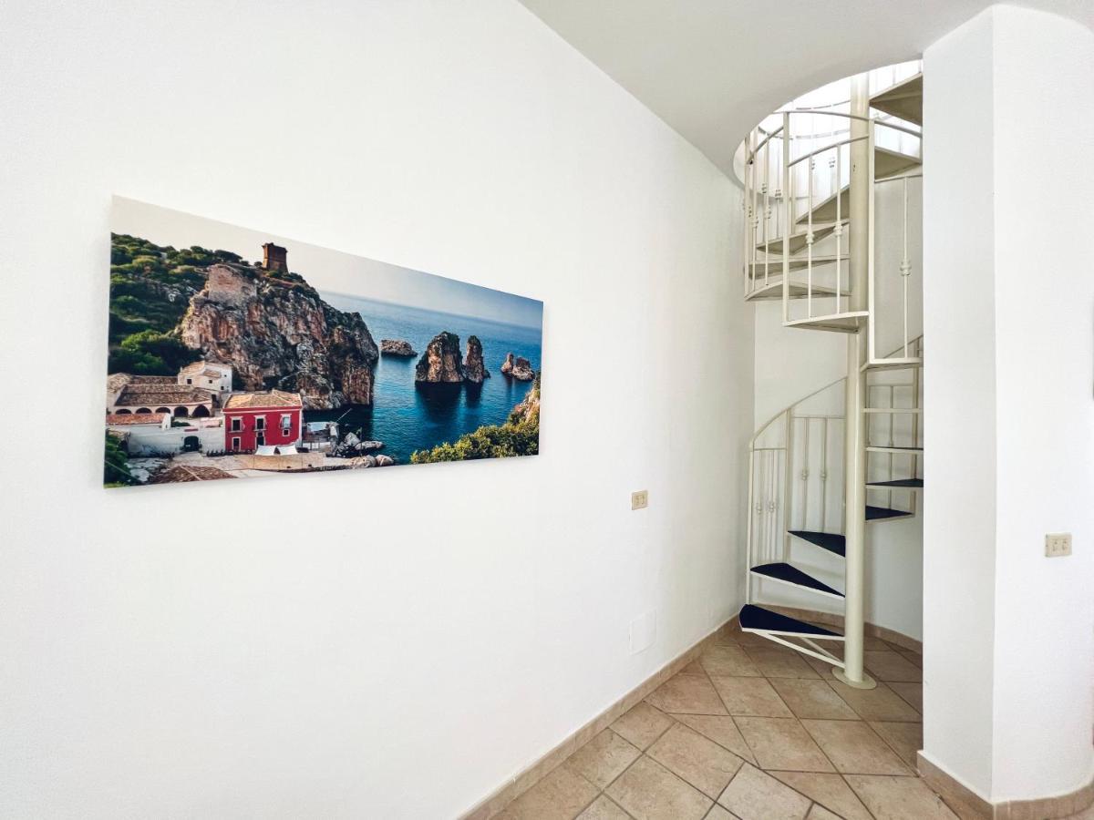 Villa Genova Carini Buitenkant foto