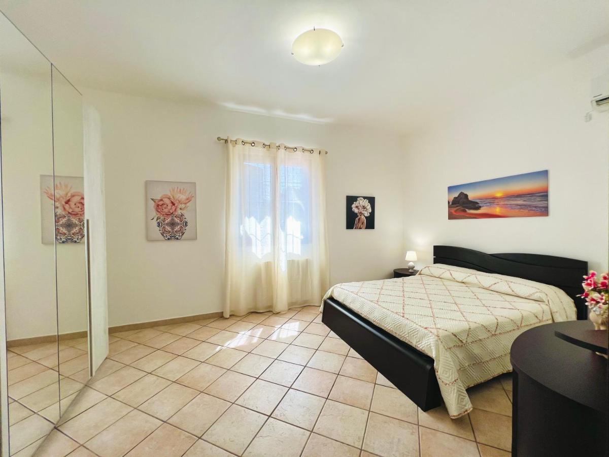 Villa Genova Carini Buitenkant foto