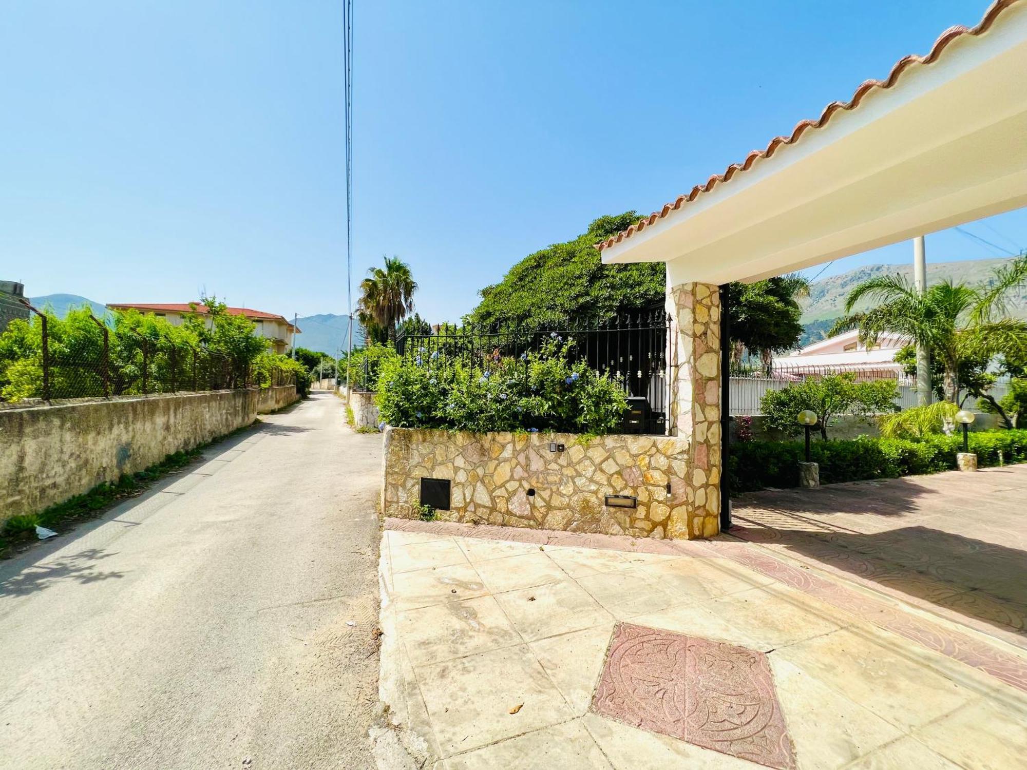Villa Genova Carini Buitenkant foto